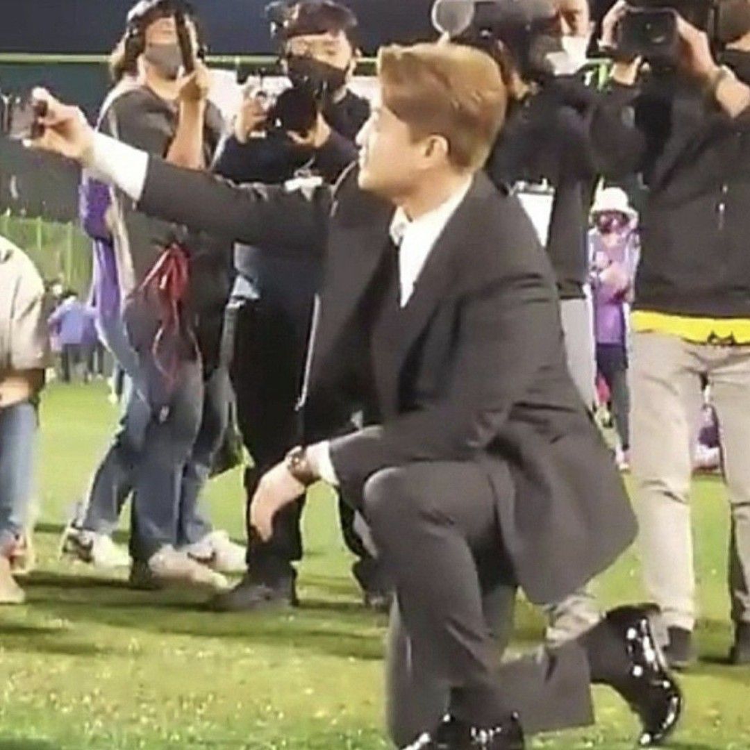 Foto kegiatan terbaru dari Kim Hojoong
