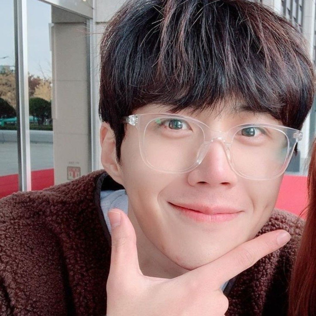 김선호의 최신 사진