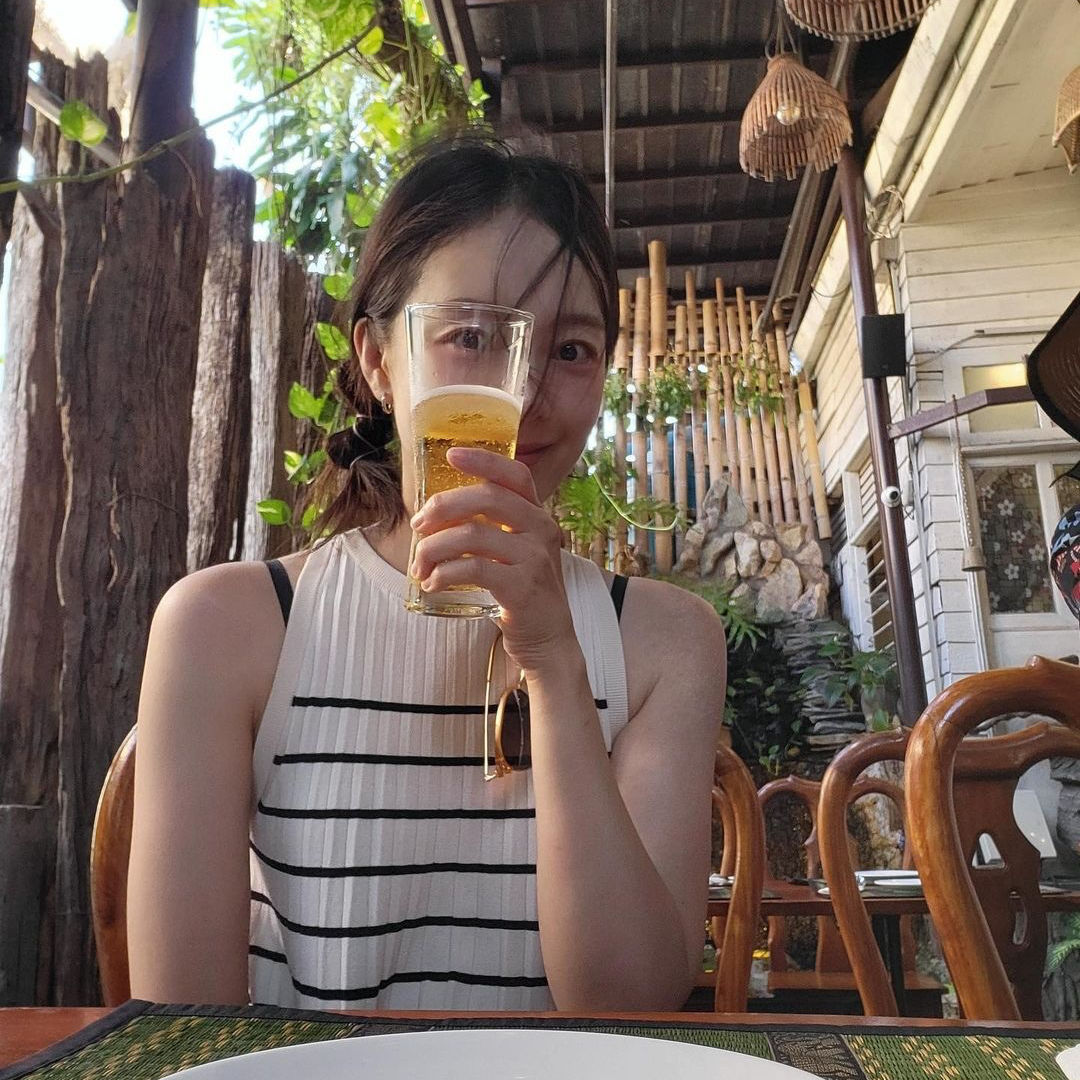Behind-the-scenes cut of Jeon Somin