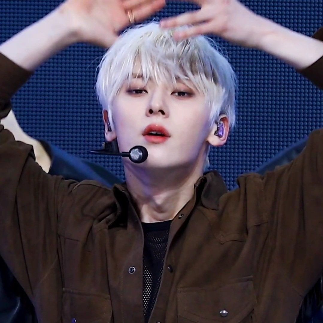 Latest photo of Hwang Minhyun