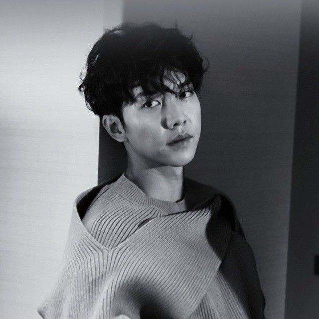 Momen yang diabadikan oleh penggemar Lee Seunggi