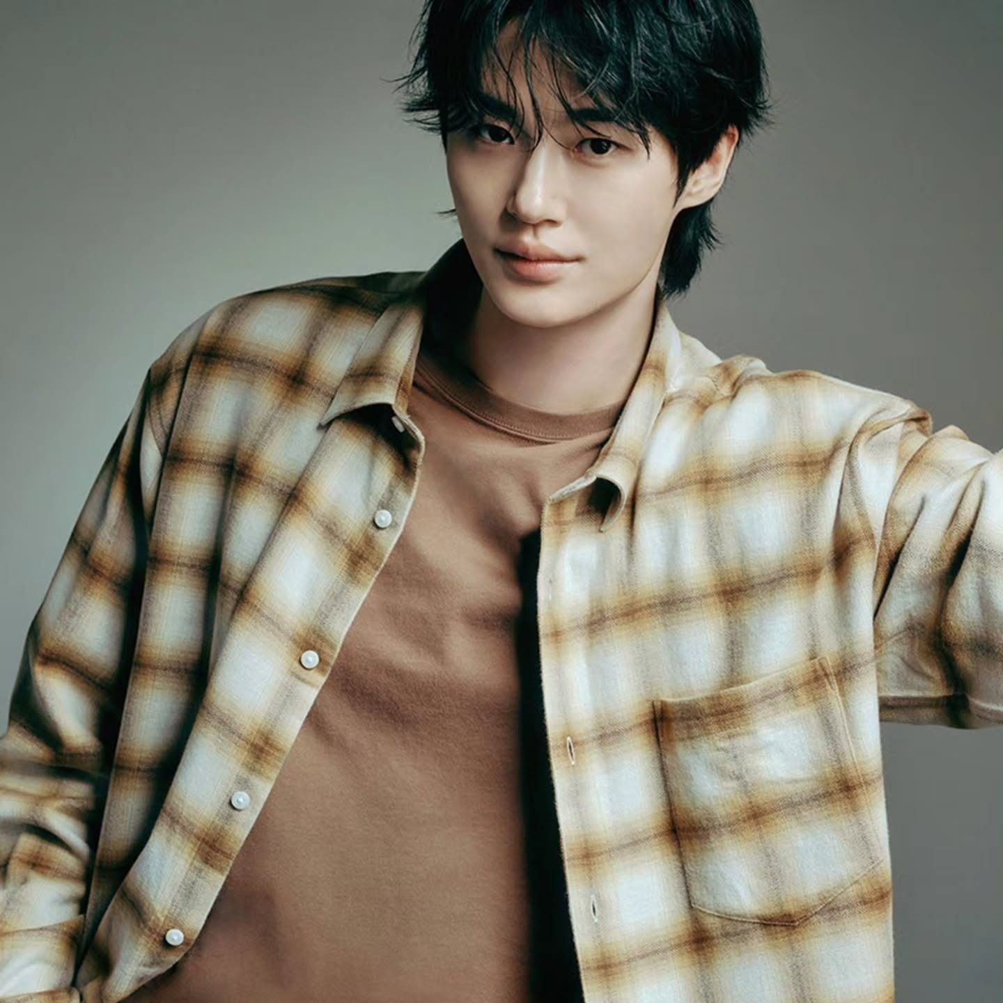 Behind-the-scenes cut of Byeon Wooseok