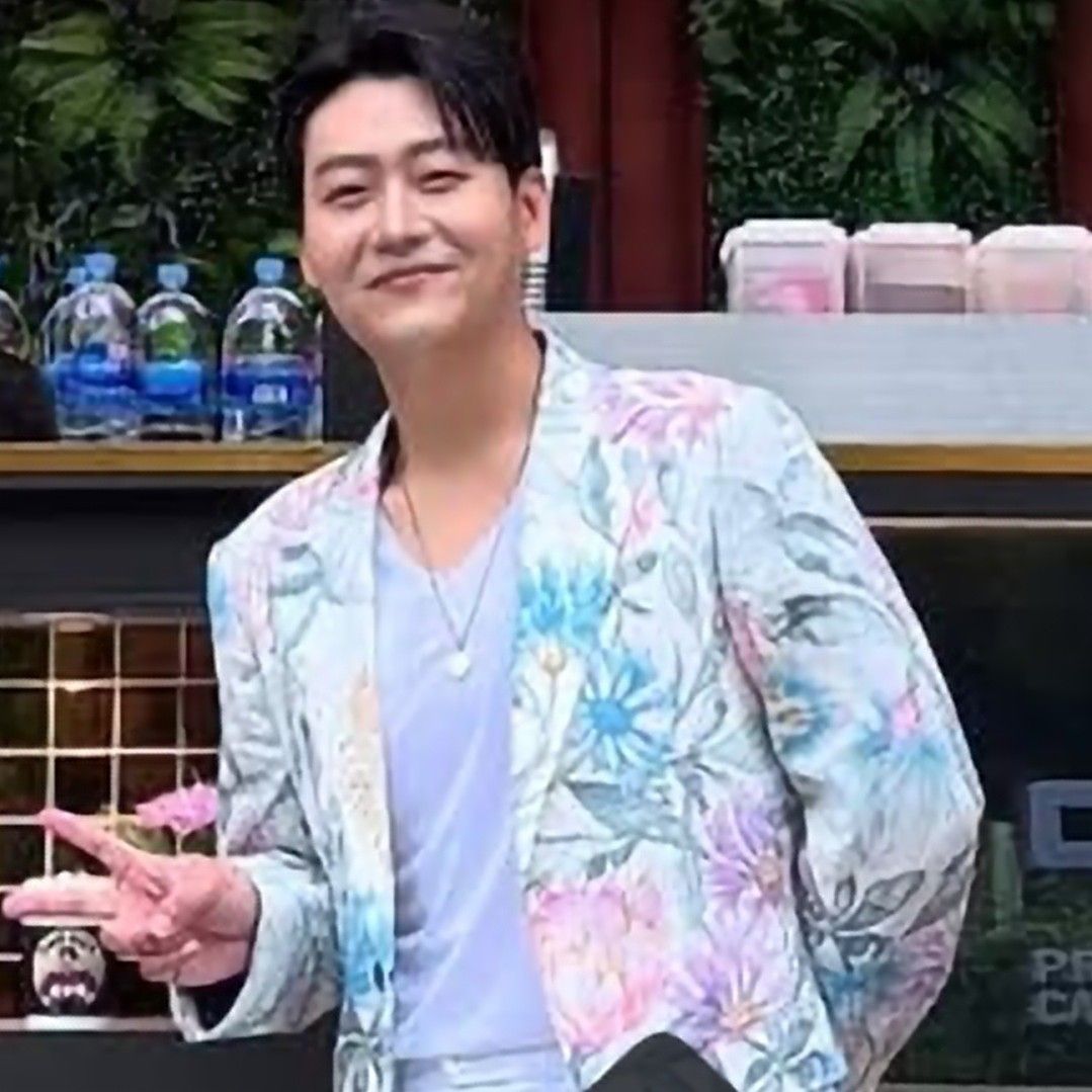 Recent activity shot of Min Soohyun