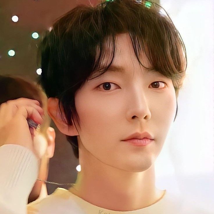 Foto kegiatan terbaru dari Lee Joongi