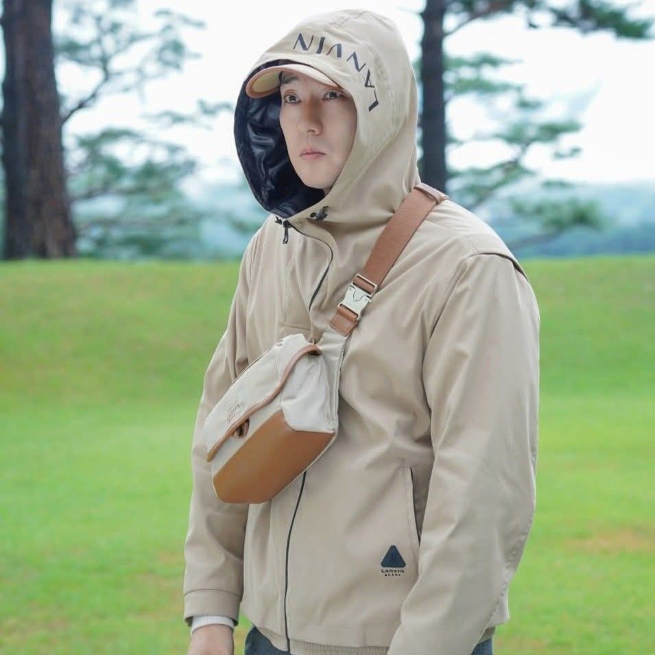 Latest photo of So Jisub