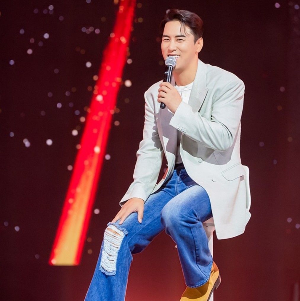 Foto kegiatan terbaru dari Jang Minho