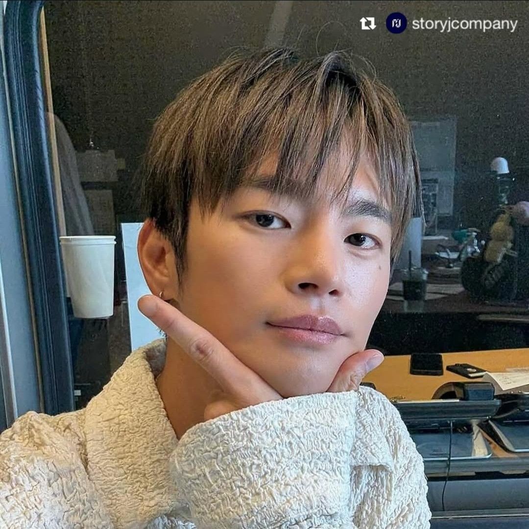 Latest photo of Seo Inguk