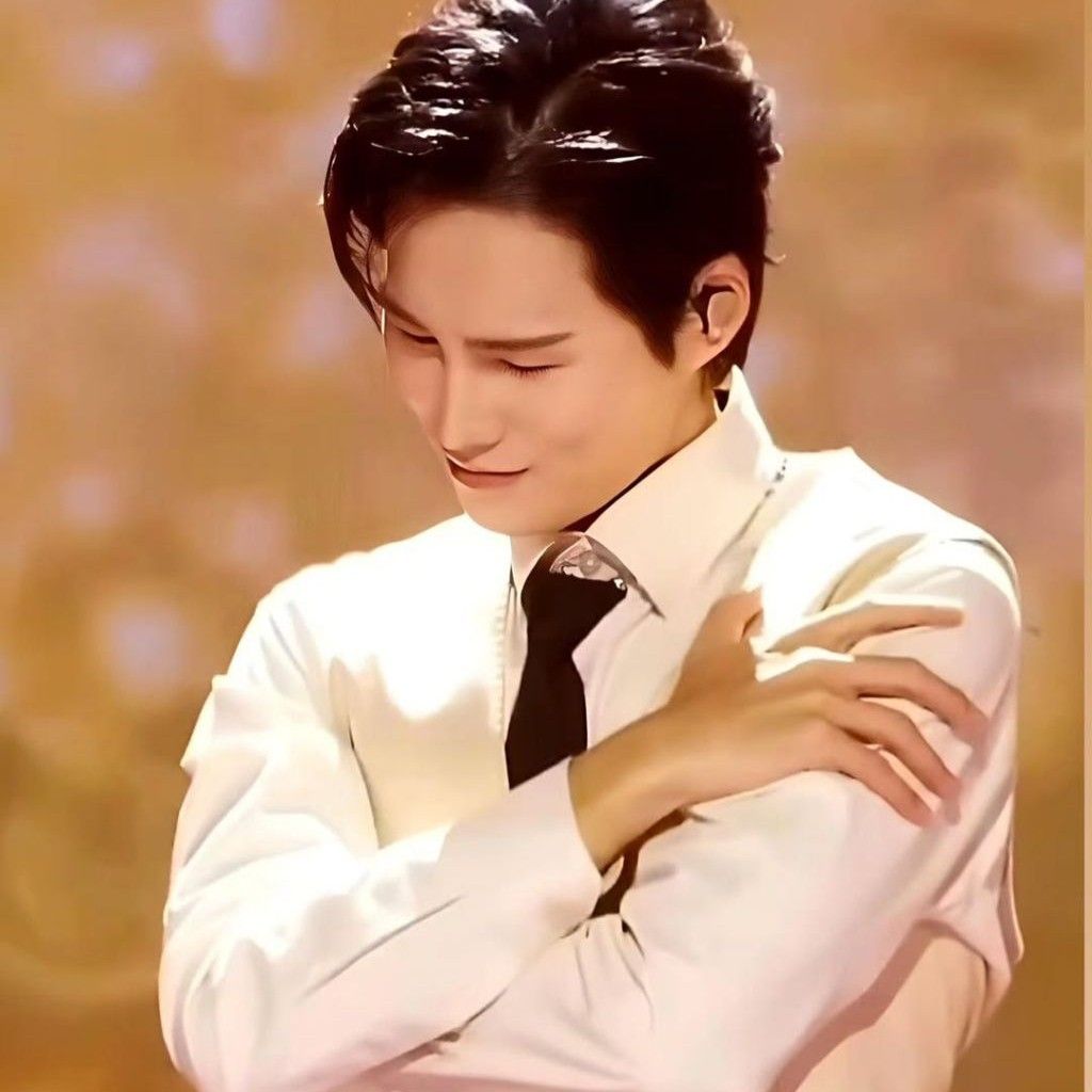 Cuplikan di balik layar dari Kim Heejae