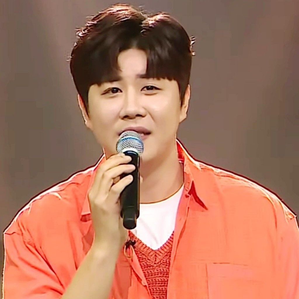 진해성의 비하인드 컷