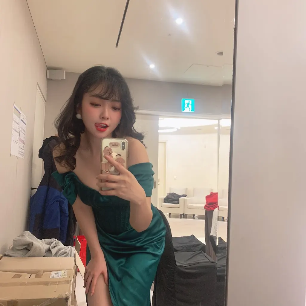 Recent activity shot of YOYOMI