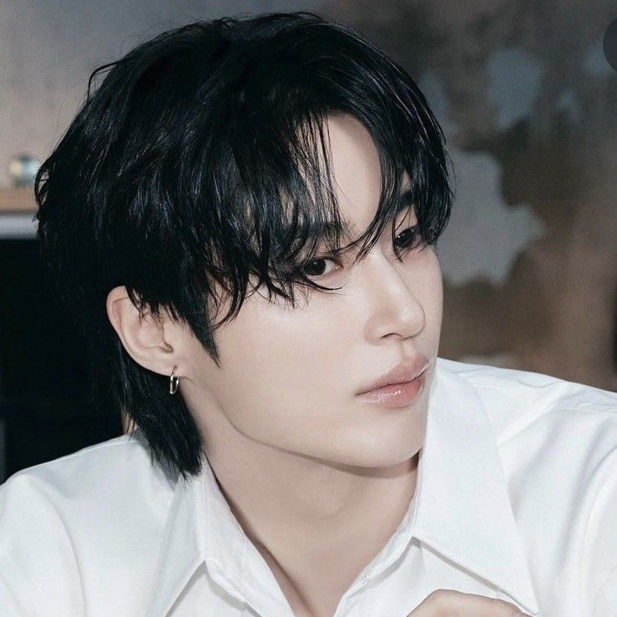 A moment captured by a fan of Byeon Wooseok
