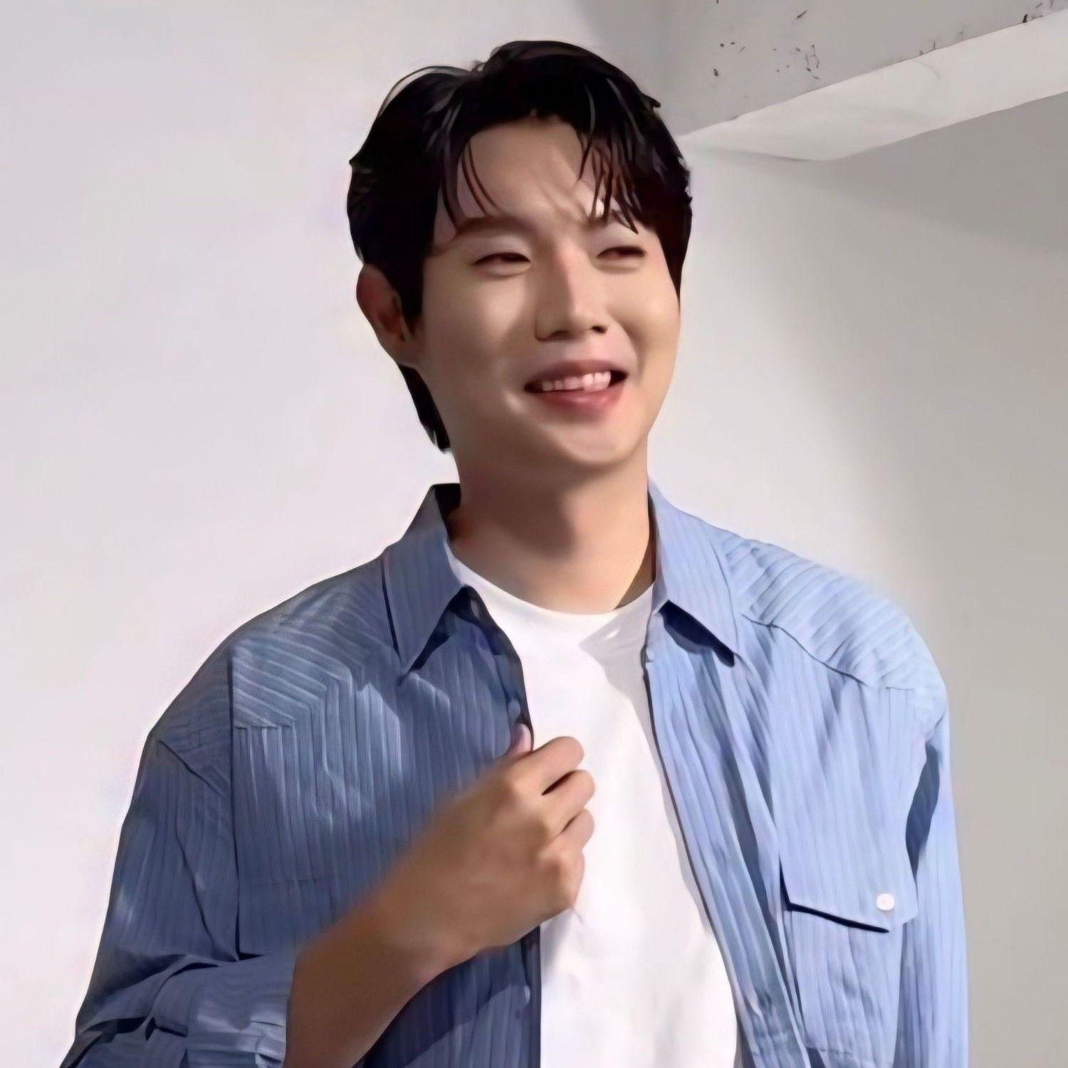 Recent activity shot of Son Taejin