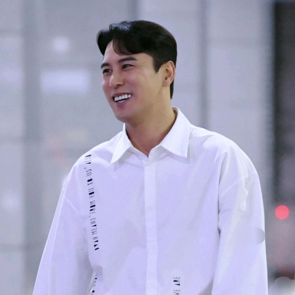 Recent activity shot of Jang Minho