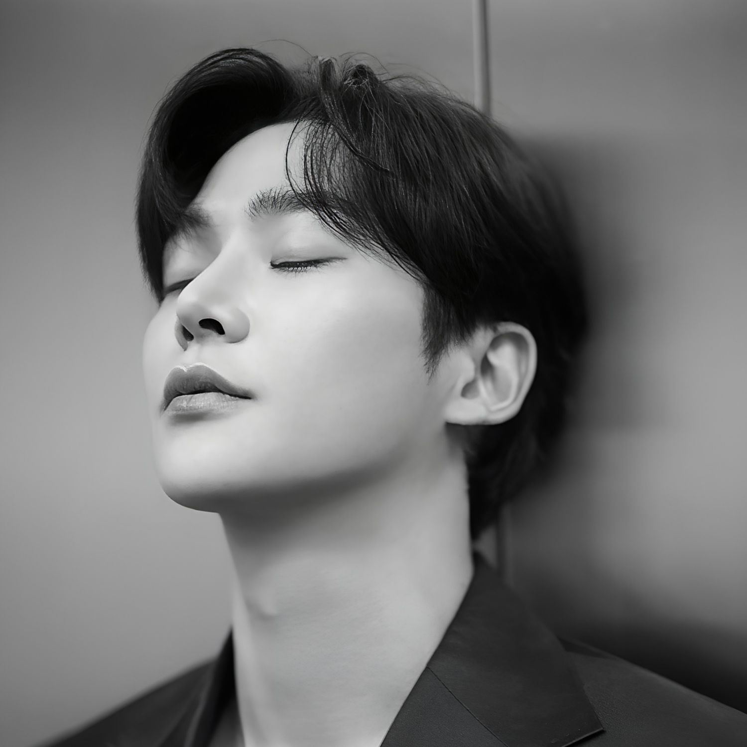 Cuplikan di balik layar dari Rowoon