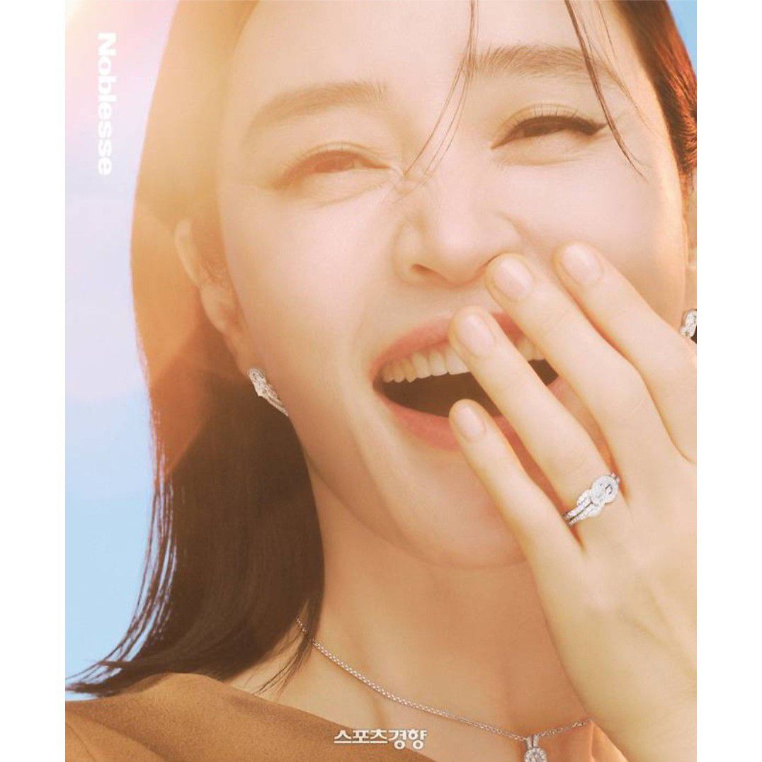 A moment captured by a fan of Kim Hyesoo