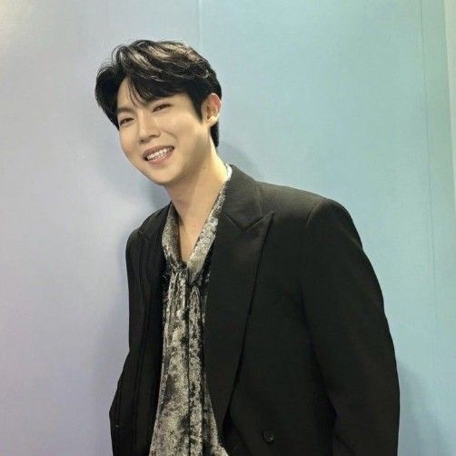 Recent activity shot of Son Taejin