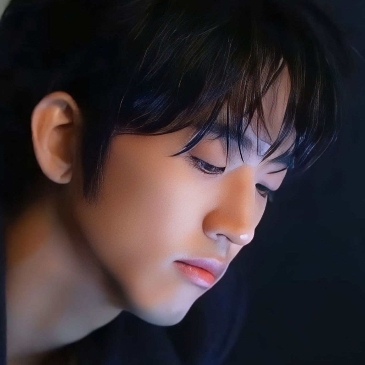 A moment captured by a fan of Lee Seungyoon