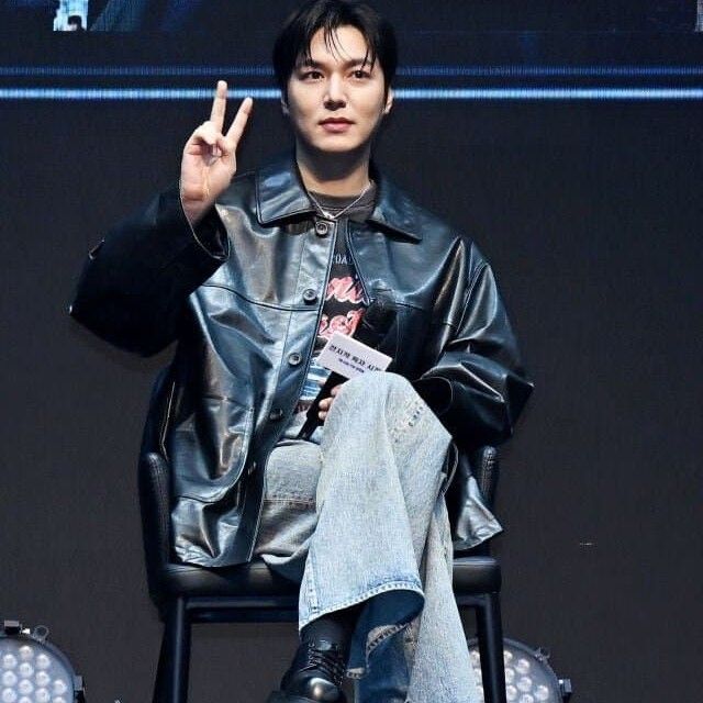 Latest photo of Lee Minho
