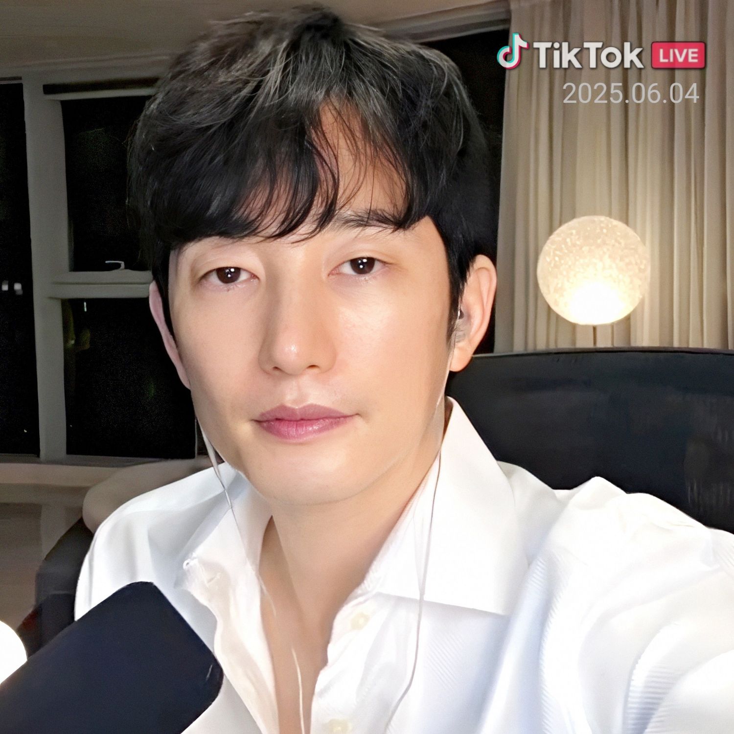 Behind-the-scenes cut of Park Sihoo