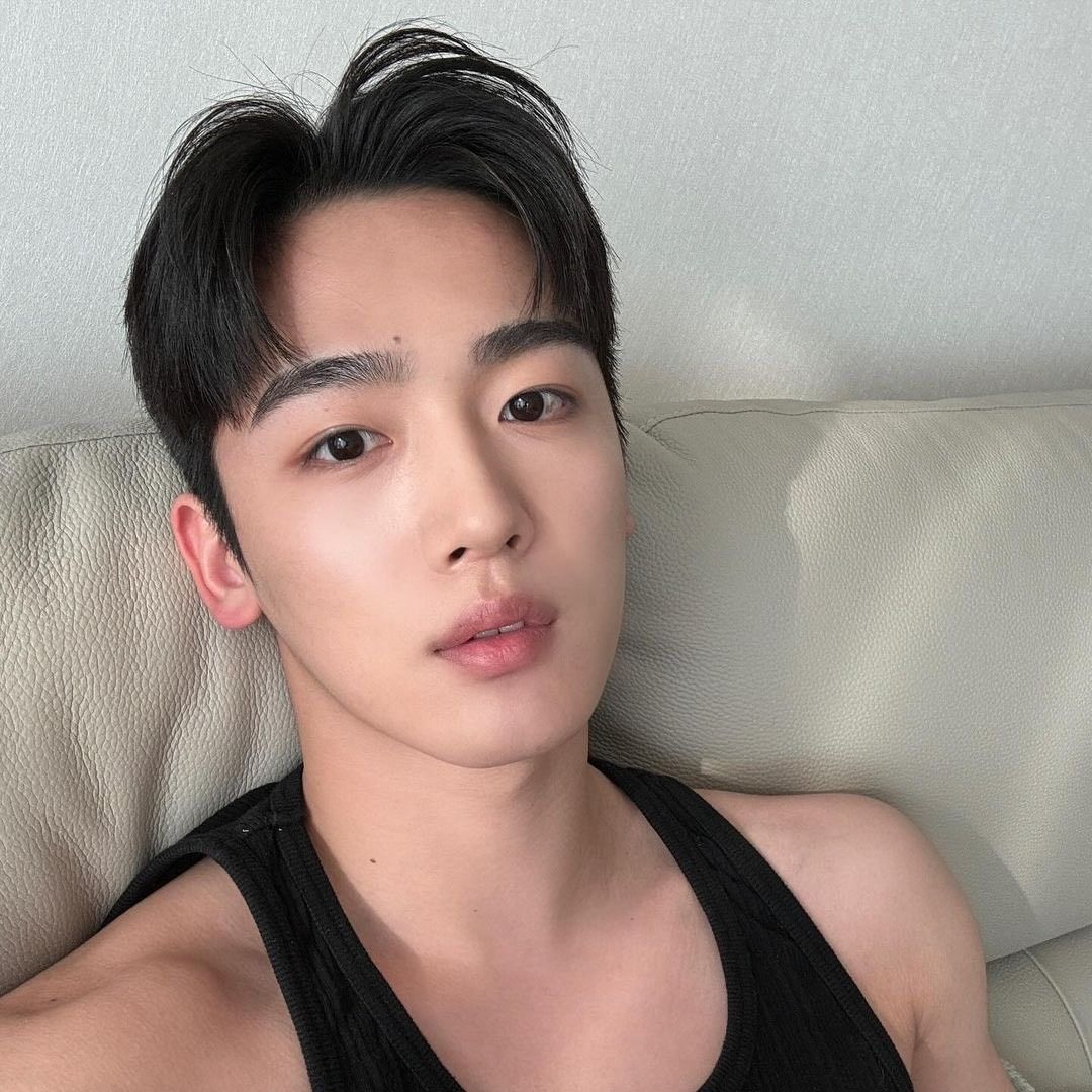 A moment captured by a fan of Kim Yohan
