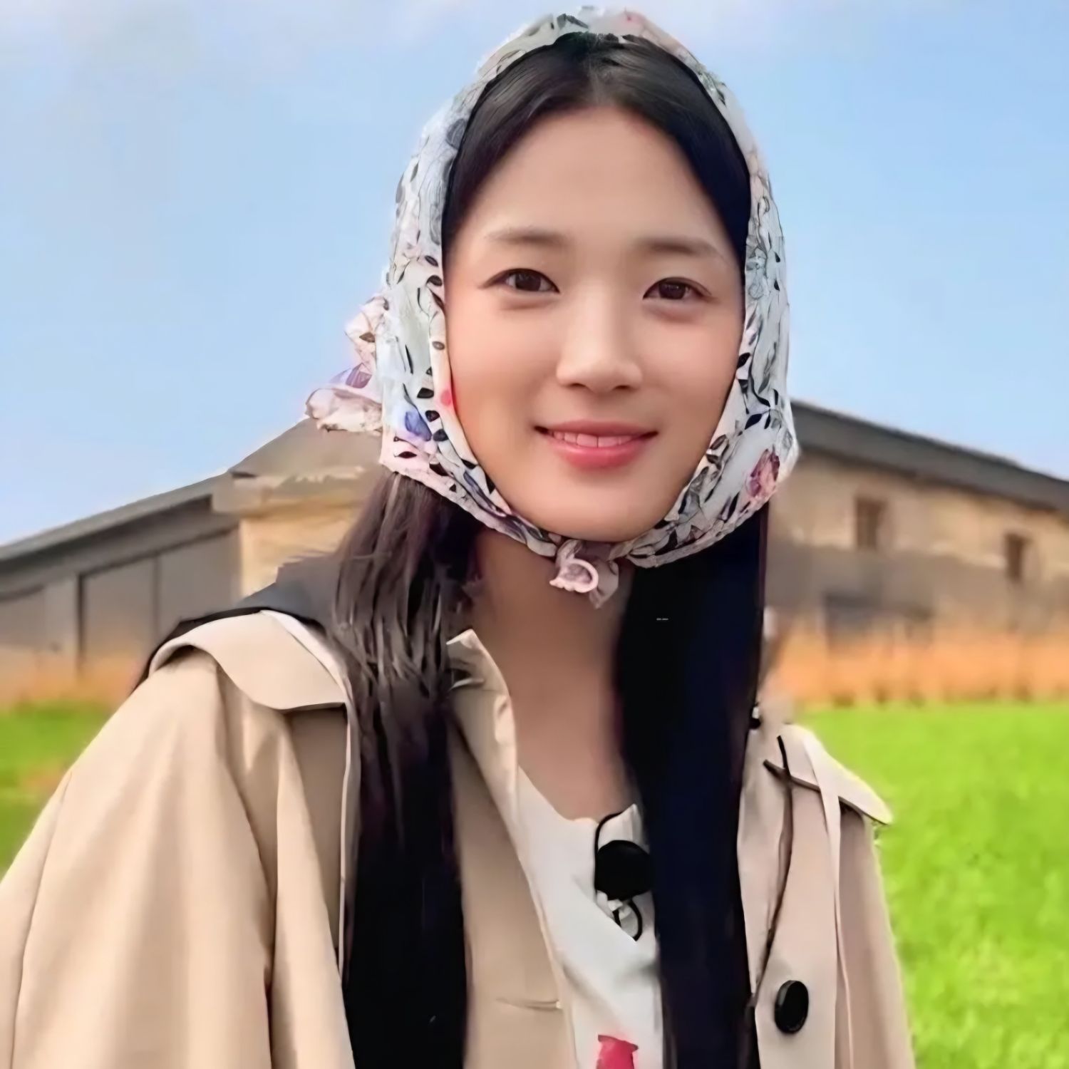 Recent activity shot of Kim Hyeyoon
