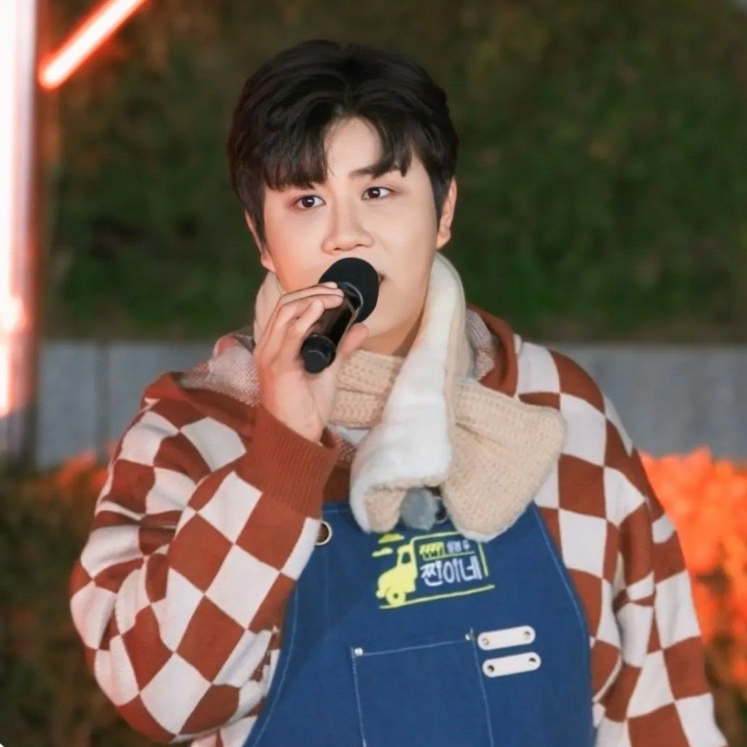 진해성 최근 활동샷