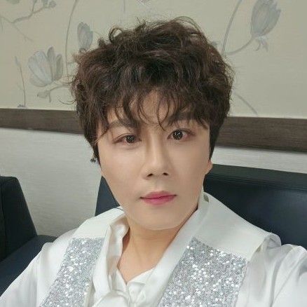 Recent activity shot of Jin Haesung