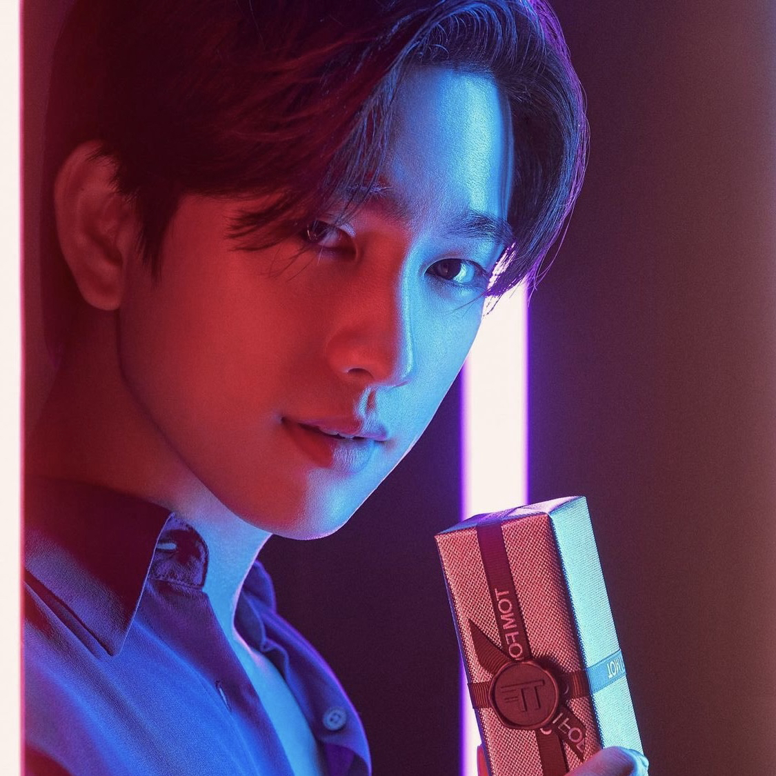 Recent activity shot of Park Jinyoung