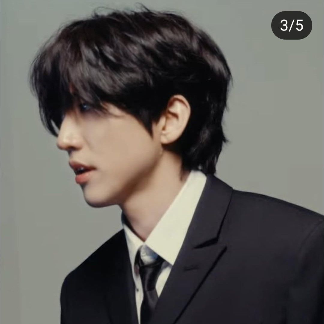 Behind-the-scenes cut of Lee Seungyoon