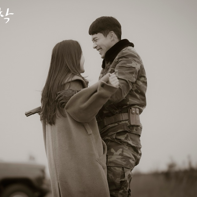 Behind-the-scenes cut of Hyun Bin