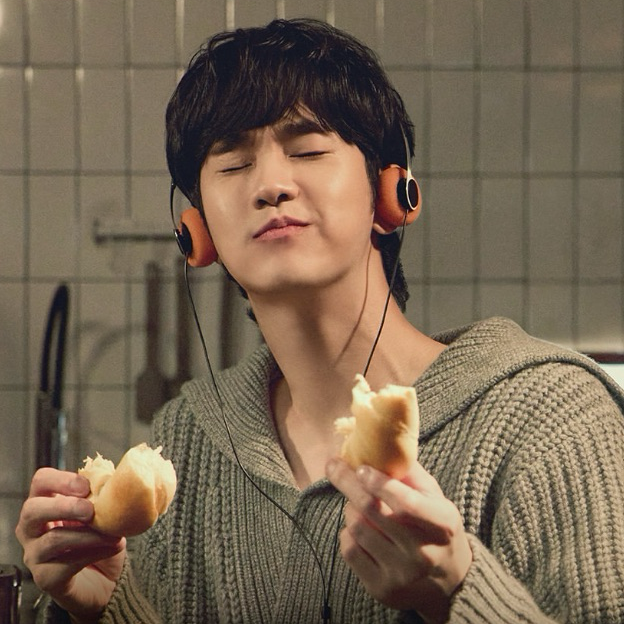 Cuplikan di balik layar dari Kim Soohyun