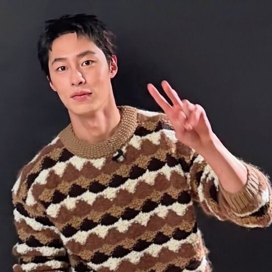 Latest photo of Lee Jaewook