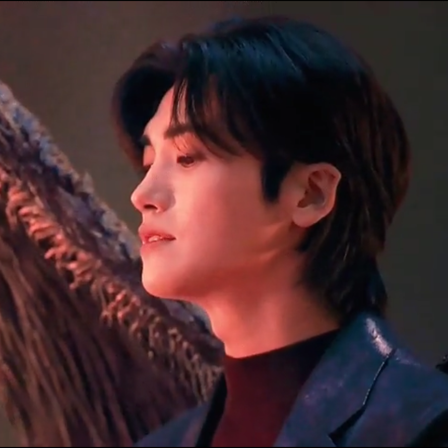 Recent activity shot of Park Hyungsik