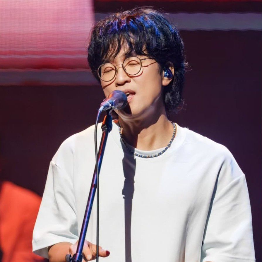 Latest photo of Bak Changgeun