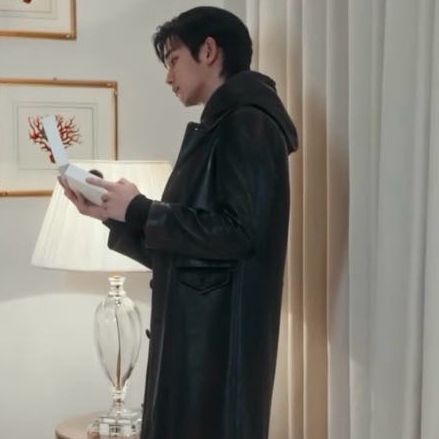 キム・スヒョンのビハインドカット