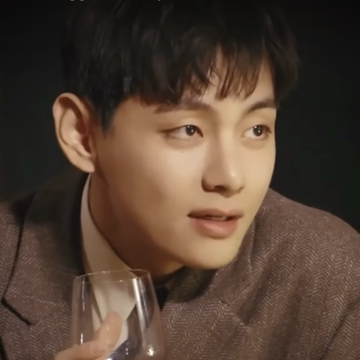 Behind-the-scenes cut of Kim Taehyung (V)