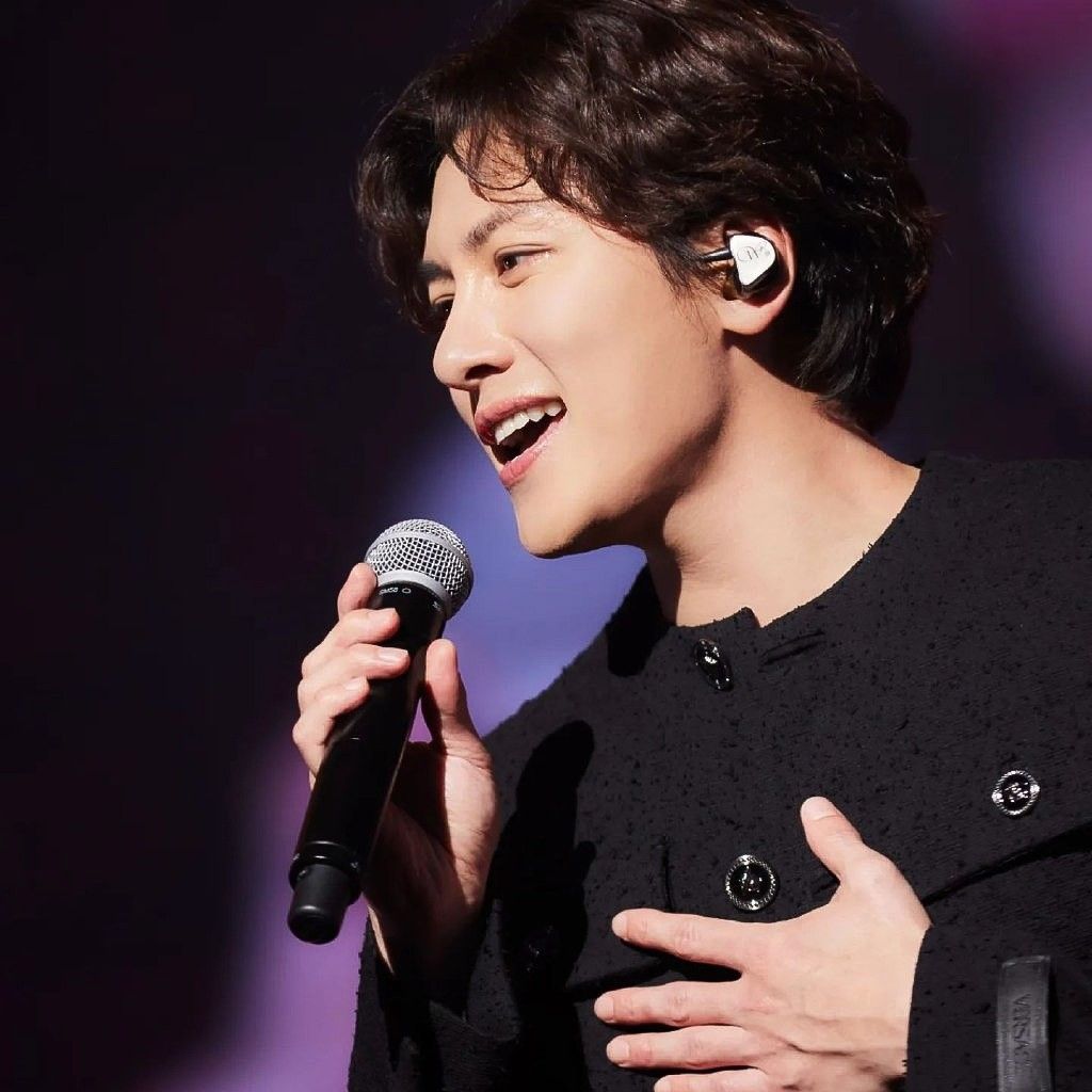 A moment captured by a fan of Ji Changwook