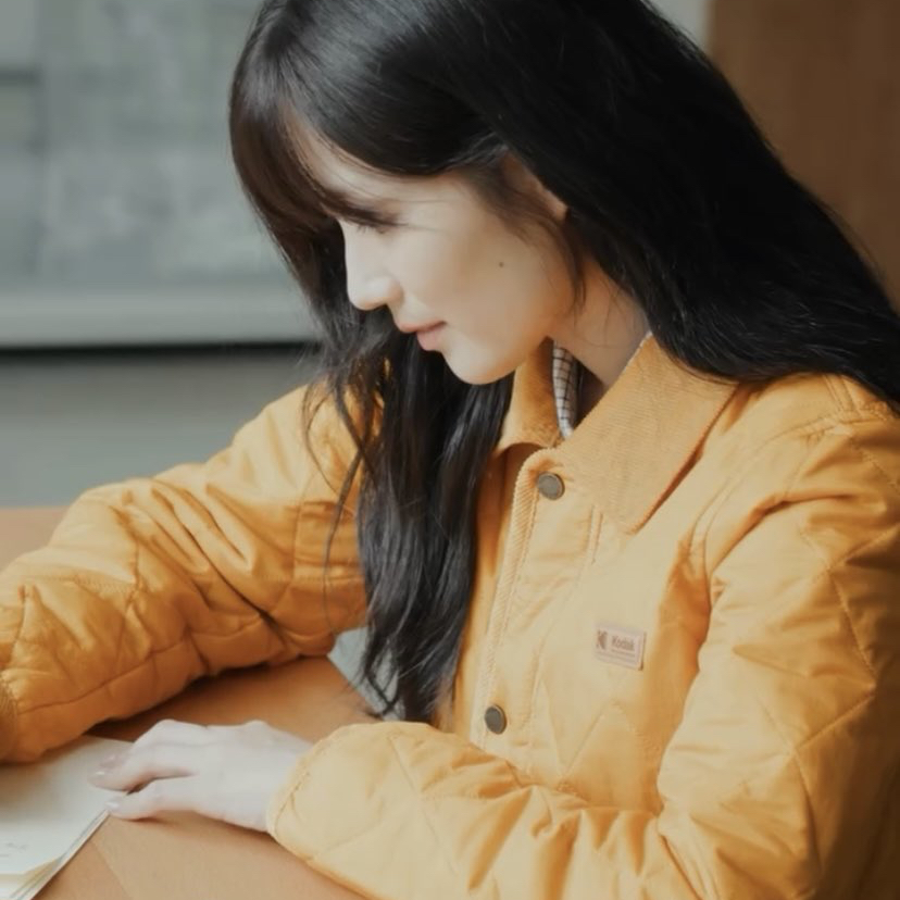 A moment captured by a fan of Kim Hyeyoon