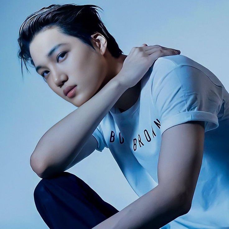 A moment captured by a fan of KAI