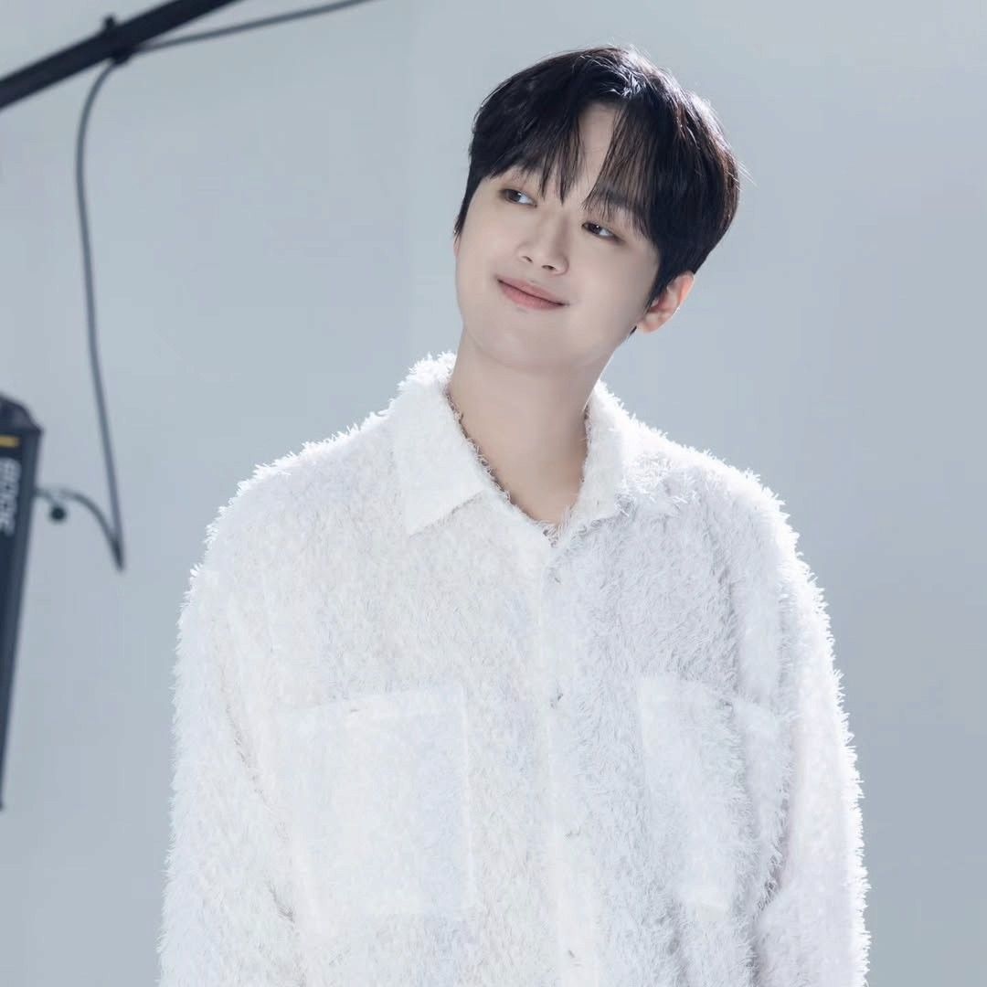 李燦元的最新照片