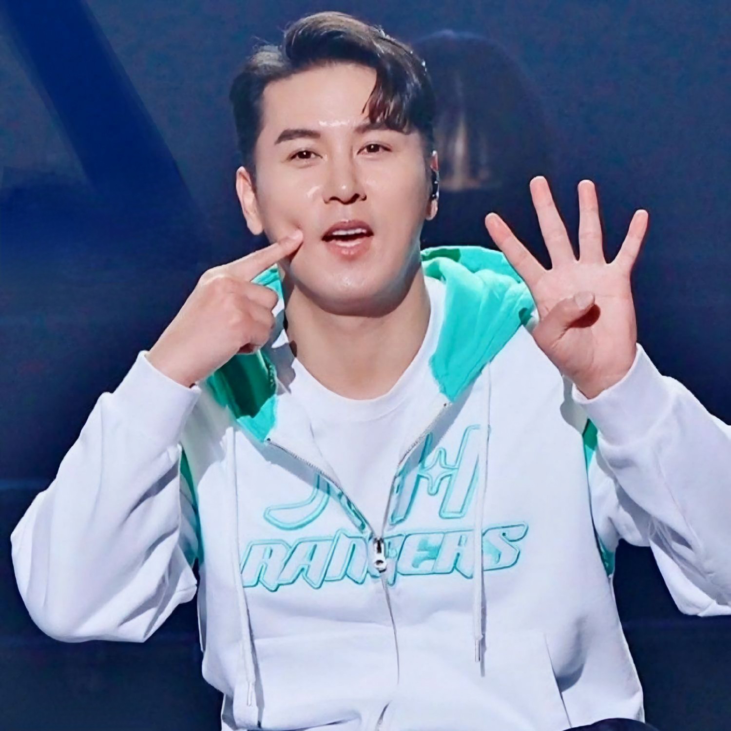 Behind-the-scenes cut of Jang Minho