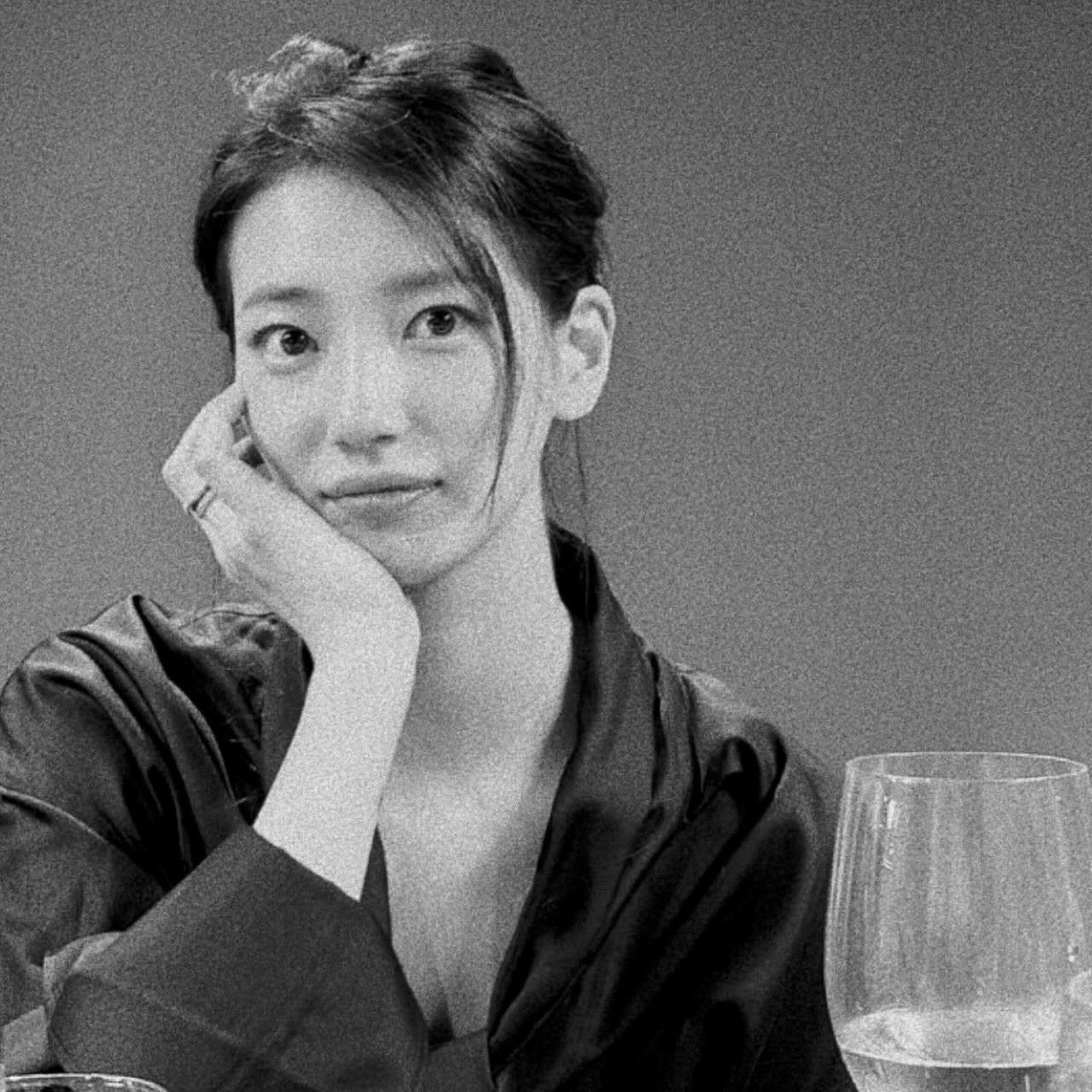 A moment captured by a fan of Bae Suzy