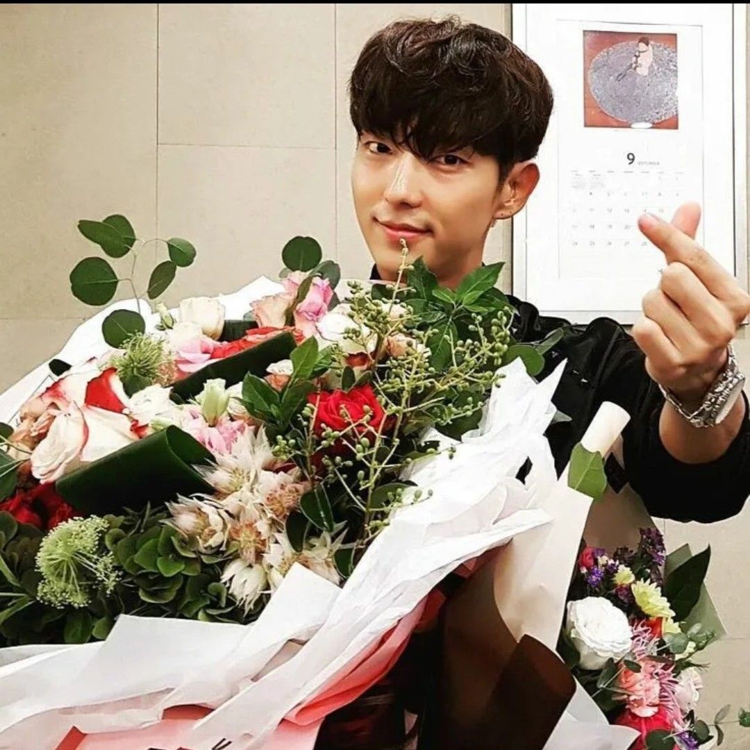 Foto kegiatan terbaru dari Lee Joongi