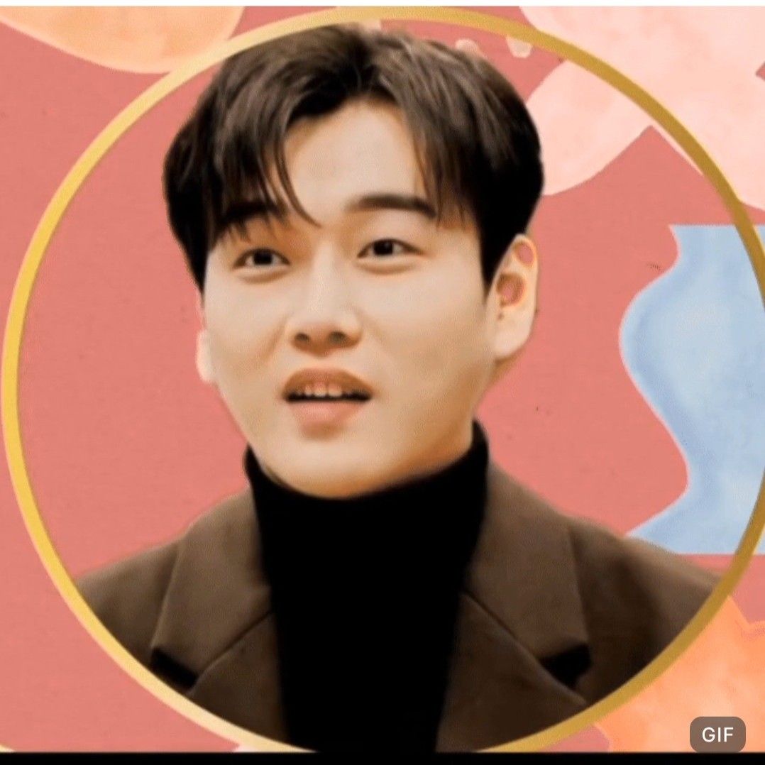 Recent activity shot of Hwang Youngwoong