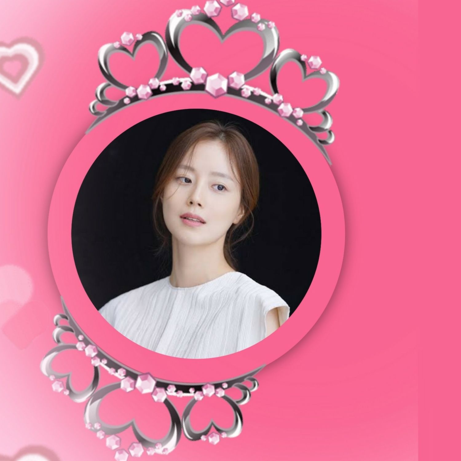 Behind-the-scenes cut of Moon Chaewon