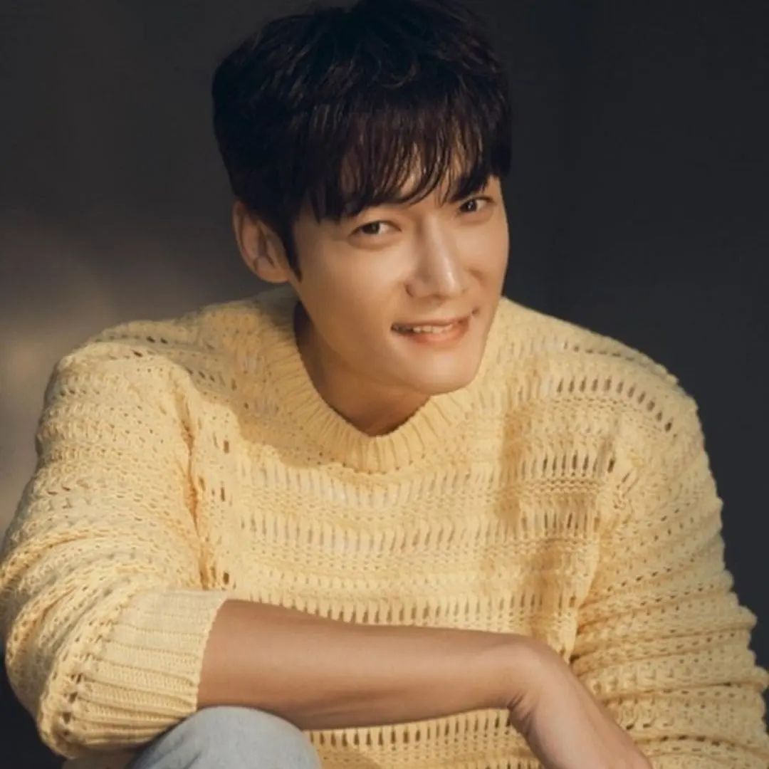 Latest photo of Choi Jinhyuk