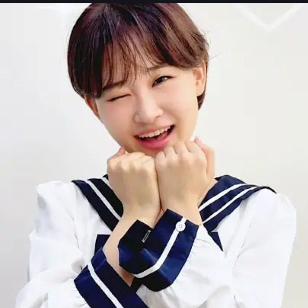 김다현 최근 활동샷