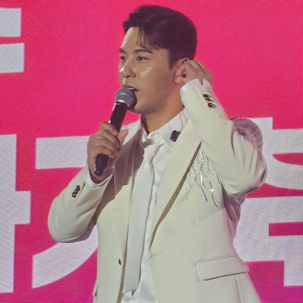 A moment captured by a fan of Jang Minho