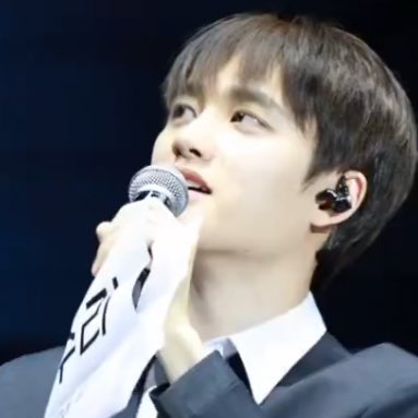 ド・ギョンス (ディオ)の最新写真