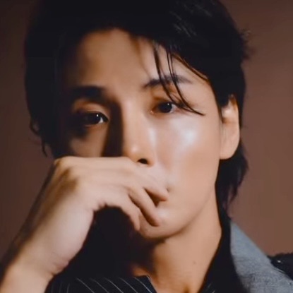 A moment captured by a fan of Yoon Shiyoon